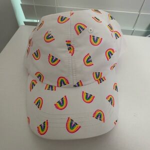 Lilly Pulitzer - Limited Edition - Lilly Loves Love - White Rainbow Print Hat